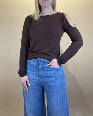 Maglia con cut out sulle spalle Kontatto