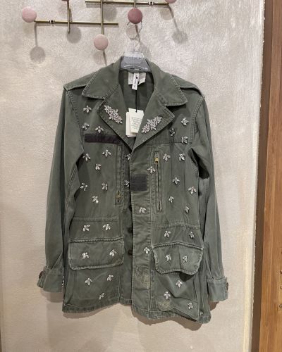 Giacca vintage con cabochon Tensione in