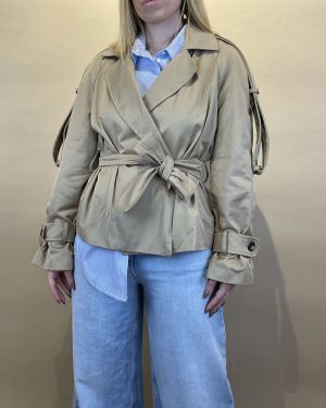 Trench corto Tensione in