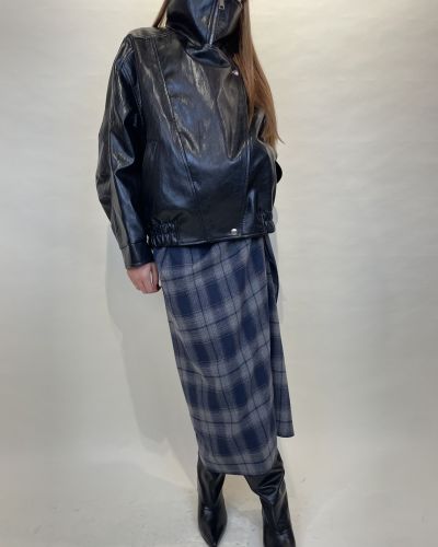 Bomber ecopelle nero con collo alto Tensione in