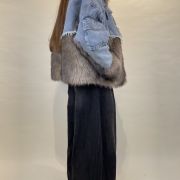 Giacca denim con inserti ecopelliccia e tasche frontali Dixie