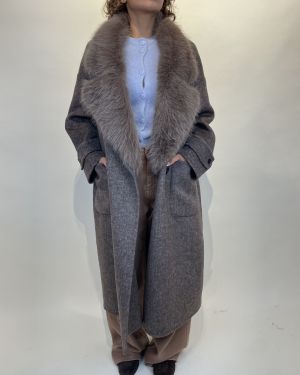 Cappotto doppiopetto con collo ecopelliccia ViCOLO